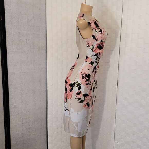 GLAMOUR WIDTH ROUND NECKLINE FLORAL EMBROIDERED SHEATH DRESS - Picture 3 of 14